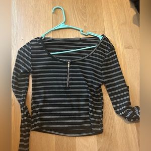long sleeve striped crop